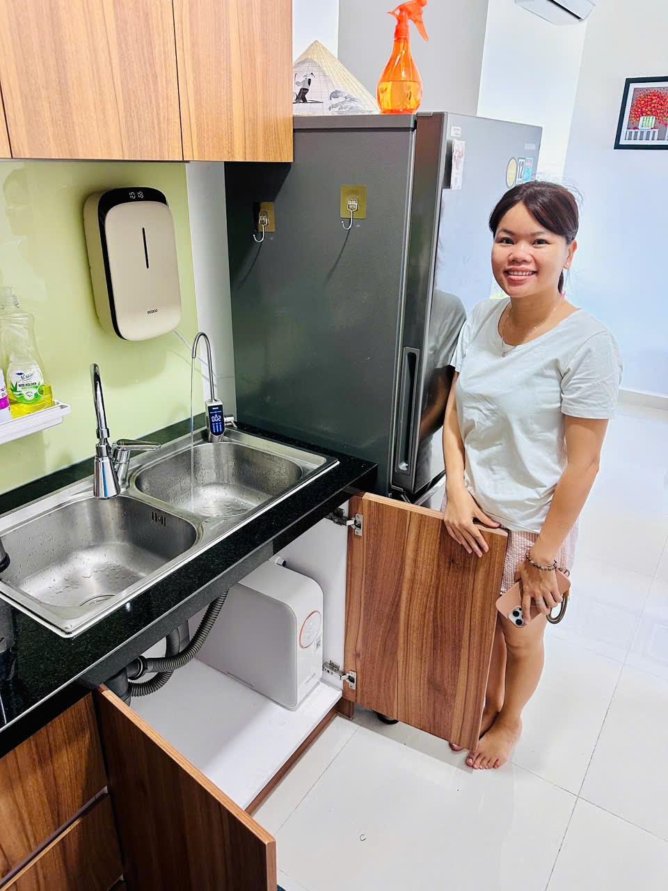 máy lọc nước âm tủ Truliva UR5676 tiết kiệm diện tích